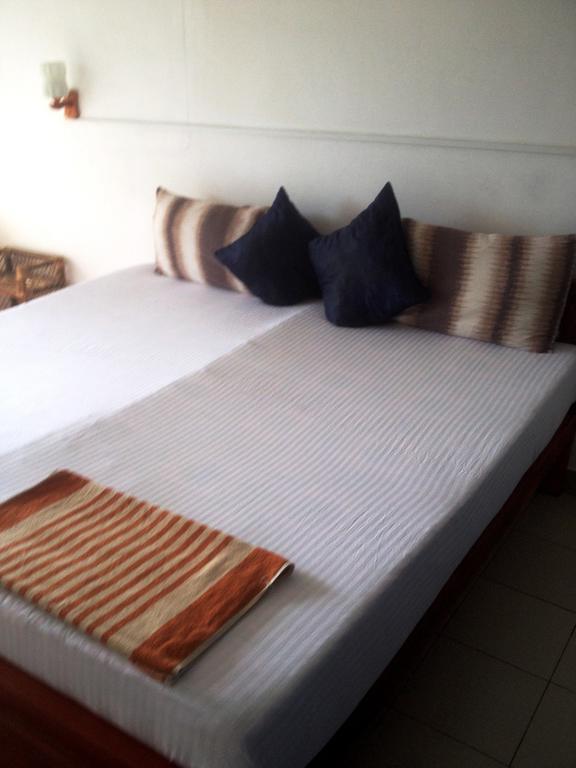 Sea Drift Hotel Negombo Zewnętrze zdjęcie